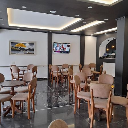 Golden Sleep Hostel Shkodra Kültér fotó