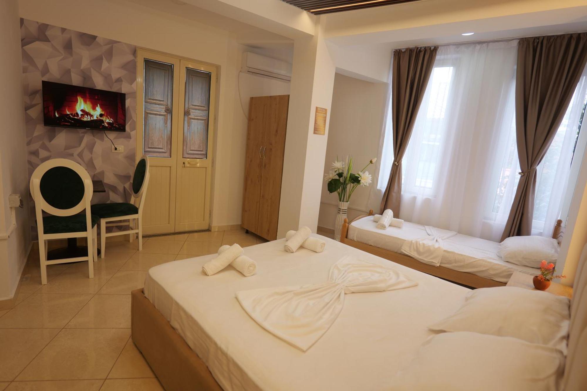Golden Sleep Hostel Shkodra Kültér fotó
