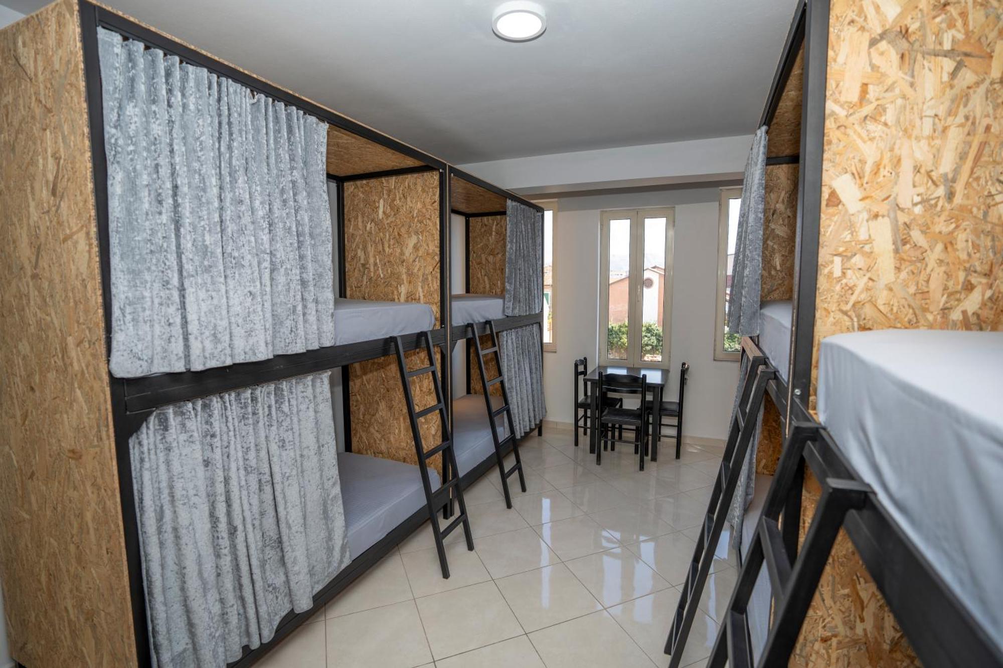 Golden Sleep Hostel Shkodra Kültér fotó